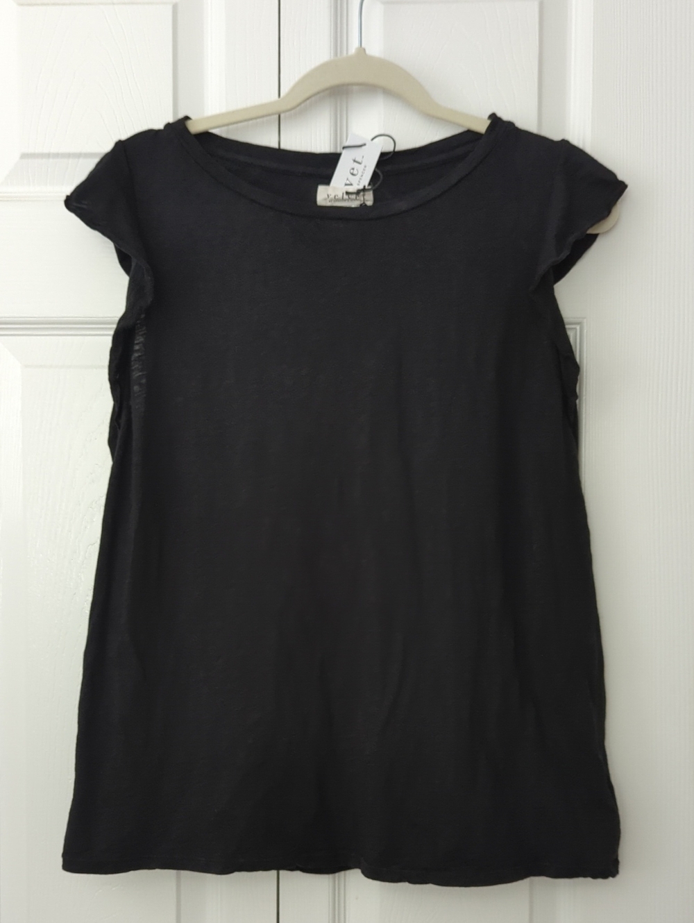 NWT! ~VELVET GRAHAM & SPENCER~ RUFFLE CAP SLEEVE BLACK SLUB TEE TOP-L